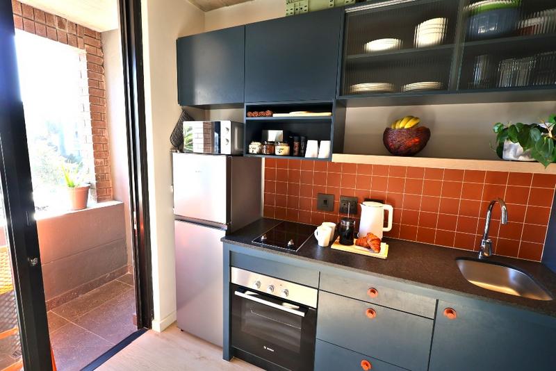 To Let 0 Bedroom Property for Rent in Sea Point Western Cape